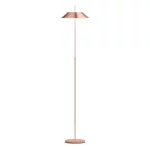 Lampe dorée verticale de 30 cm diffusant une lumière chaleureuse dans une ambiance spirituelle